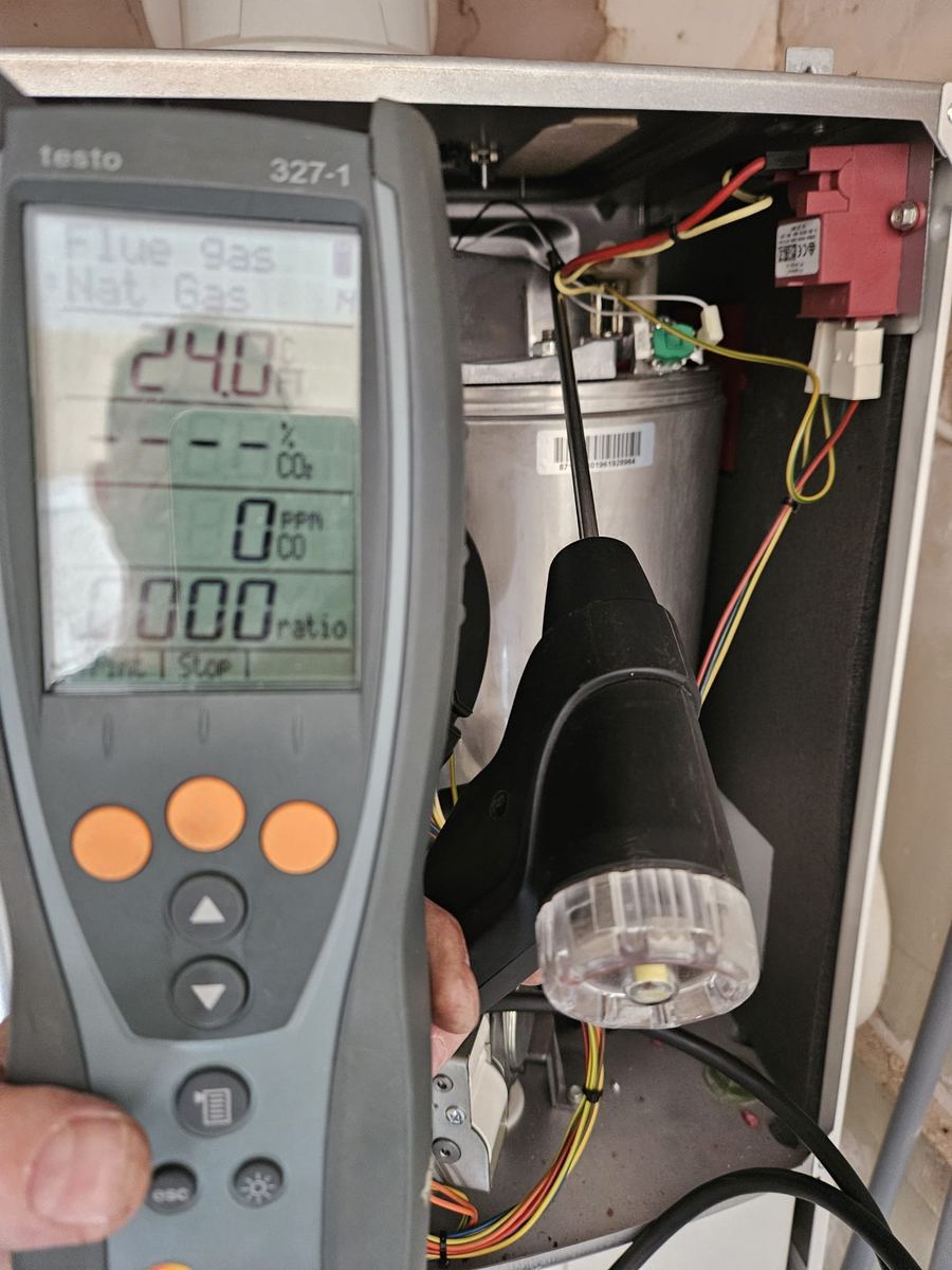 Combustion test on a boiler during an annual service